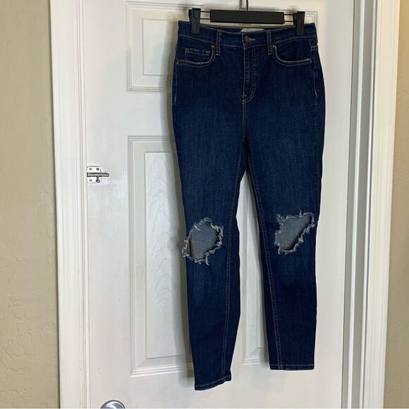 Free People Distressed Skinny Jeans Ankle Cropped Size 28 - Picture 3 of 8